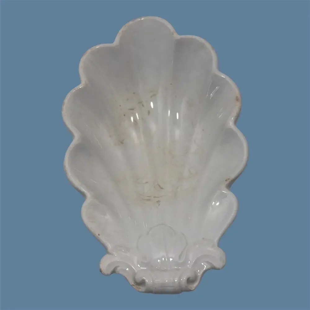 Antique Anthony Shaw White Ironstone Shell-Shaped Dish Burslem, England 1860-70s